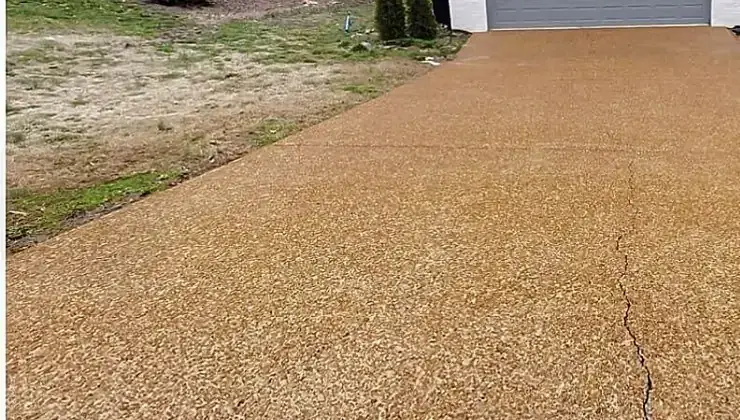 Driveway after pressure washing by JPS